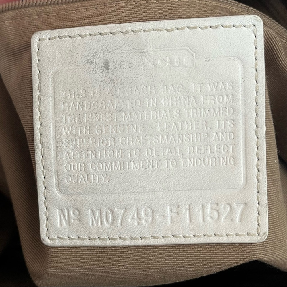 Coach Signature Gallery Tote F11526 Khaki Jacquard White Leather Trim Y2K - Picture 15 of 15